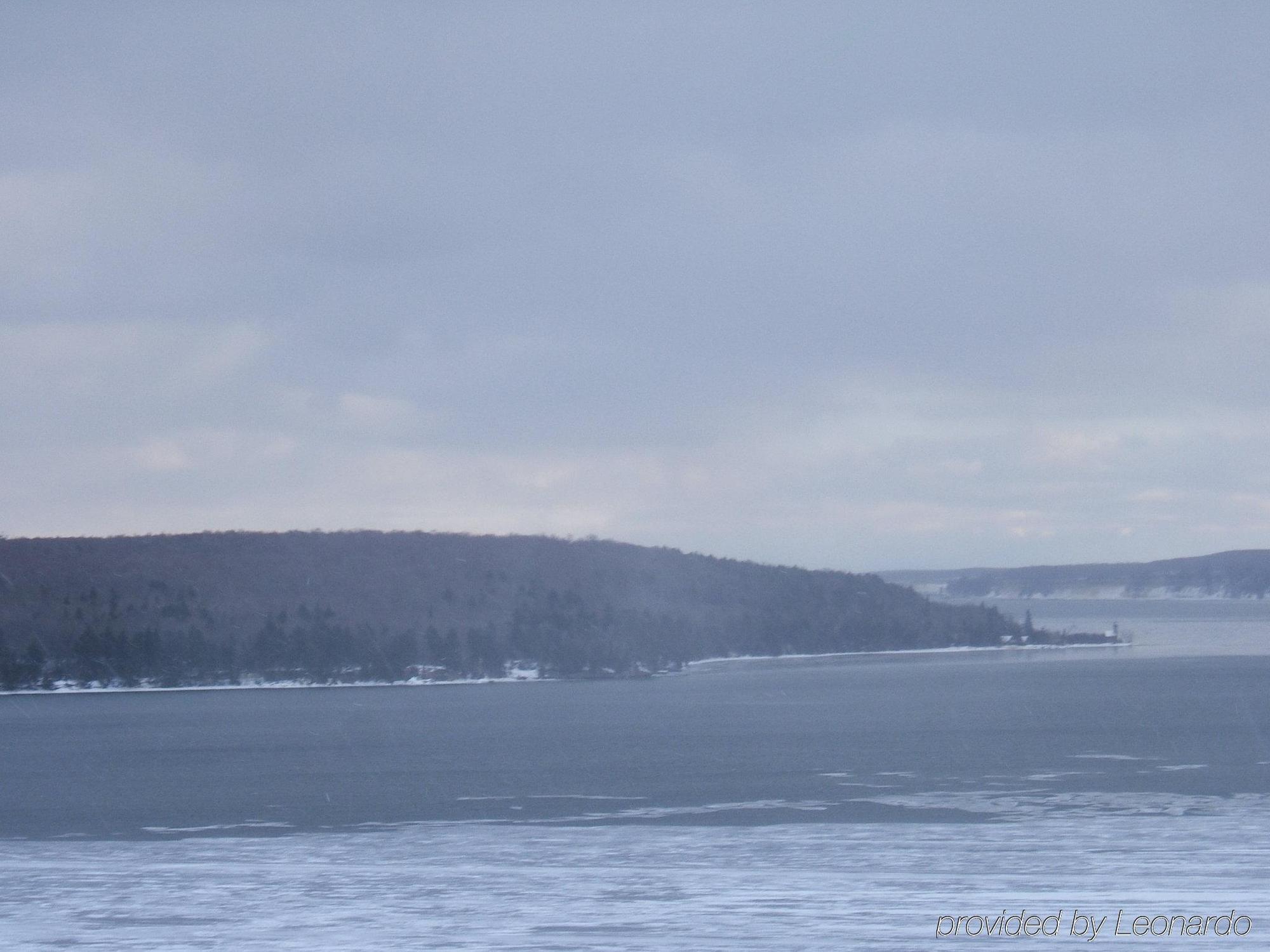 Holiday Inn Express Munising-Lakeview, An Ihg Hotel Exteriér fotografie