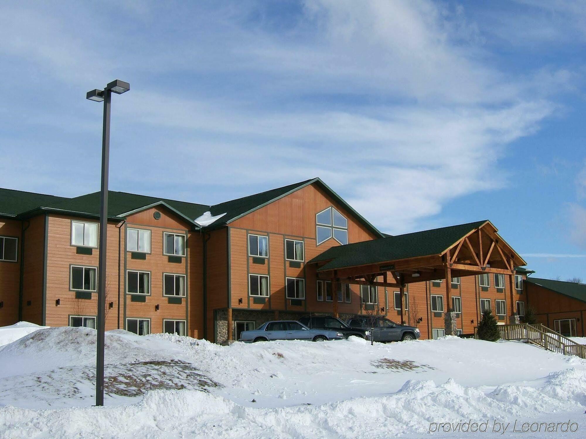 Holiday Inn Express Munising-Lakeview, An Ihg Hotel Exteriér fotografie